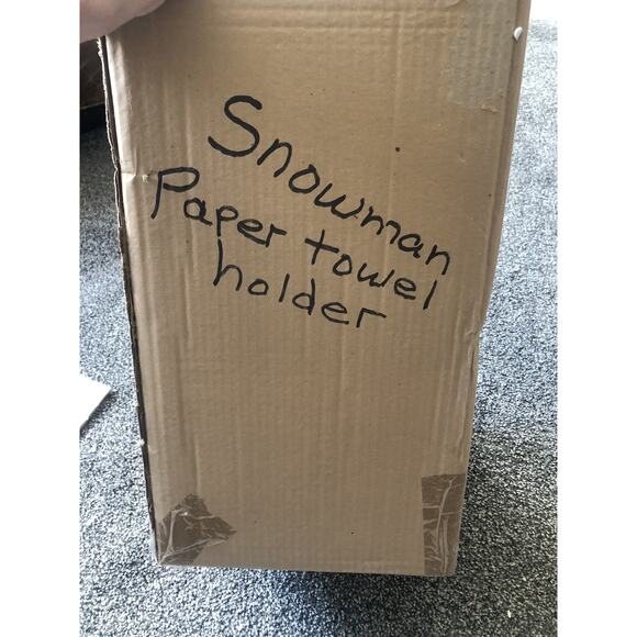 SNOWMAN PAPER TOWEL HOLDER BLUE AND WHITE RARE- HOLIDAY CHRISTMAS RESIN EUC VTG - Picture 2 of 8